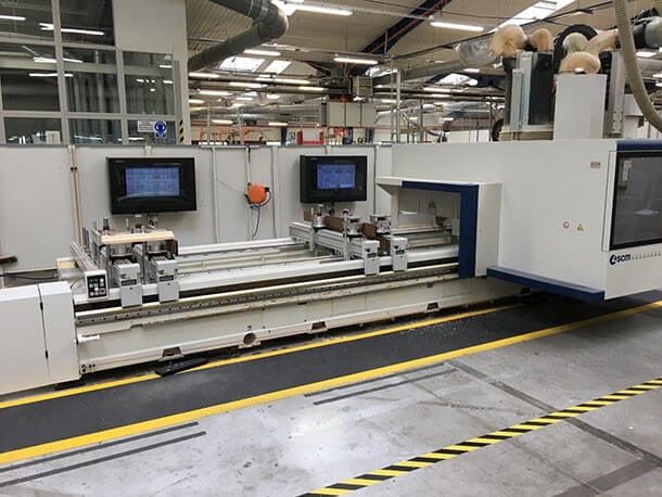 Industriell digital skyltning på produktionsgolvet